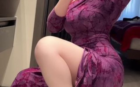 桃沢樱呀微博超话主持人，微密圈作品让你一探究竟