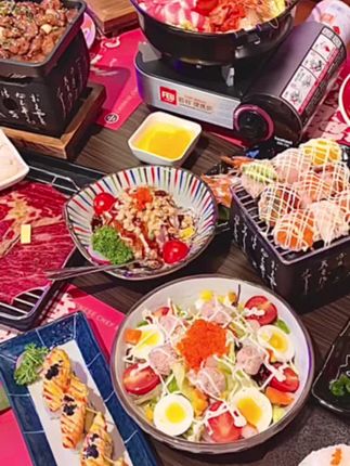 B站UP主十万口草莓粥粥内部图片曝光,粉丝狂热分享