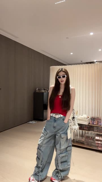 主播洛幽幽成长历程,如何从普通人到网红?