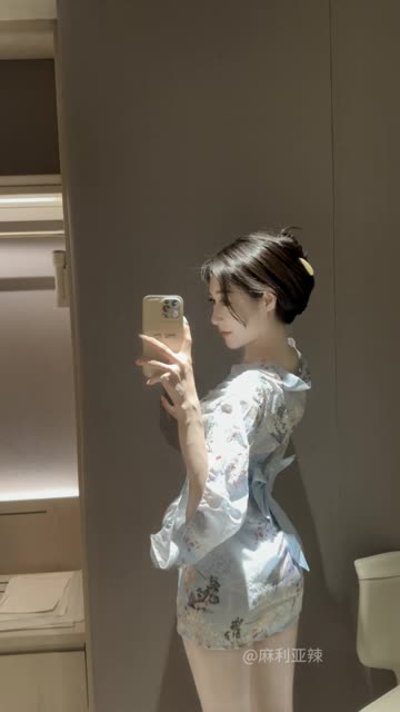 麻利亚辣改名的真正原因你知道吗？微密圈女神的转型背后