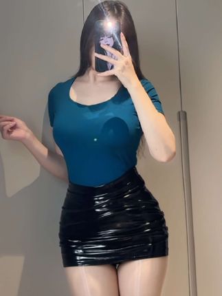 微密圈可可西yyy36万粉丝追捧的时尚女神私密写真