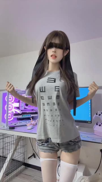 了解微密圈中最火的给乔买裙子圈子的最新动态和点评