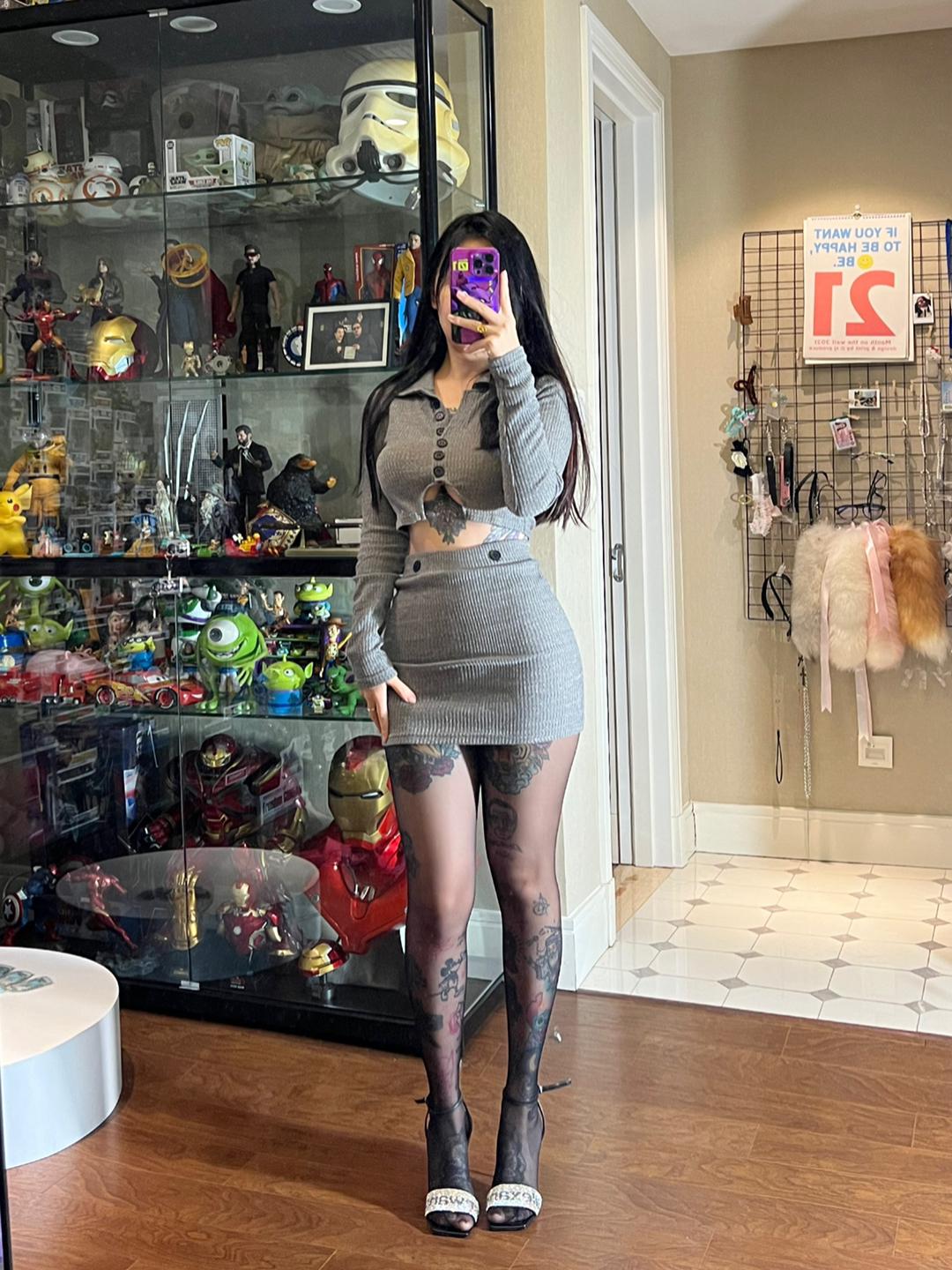 卡通百科老王开叉旗袍作品欣赏，微密圈性感风情展示