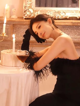 李嘉欣97最新写真合集，网红女神的高清资源