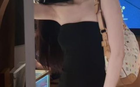 李嘉欣97为何消失？网红女神的突然离去背后隐藏着什么