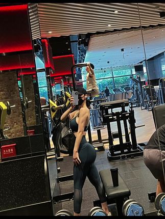 微密圈左公子666健身日常，微密圈女神的私密生活分享