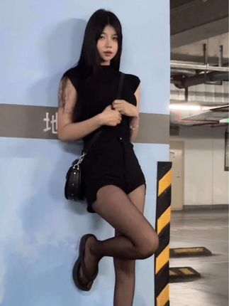 微密圈鱼神资源合集,图片视频一网打尽