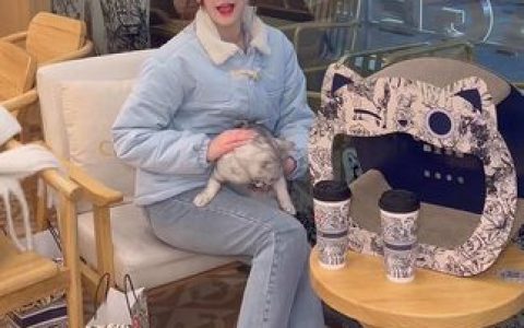 十万口草莓粥粥B站付费视频合集大曝光，付费视频资源你了解多少？