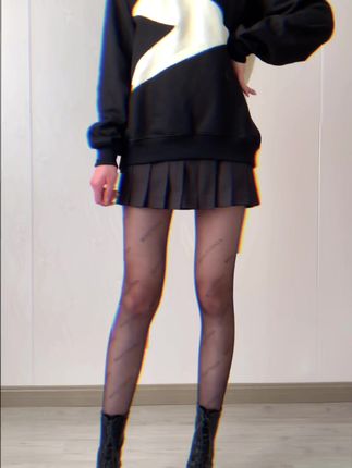 抖音林扣弦微密圈高质量照片合集,她的圈子里有怎样的精彩内容?