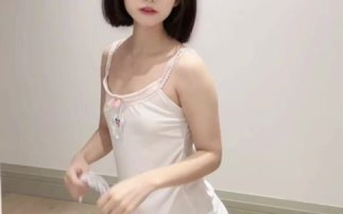 微密圈中胜利的小生活，JK制服写真独家内容抢先看