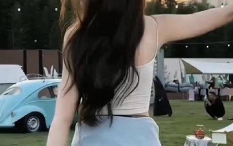 美了个滢舞蹈录屏曝光，御姐范儿十足的表演让你心动