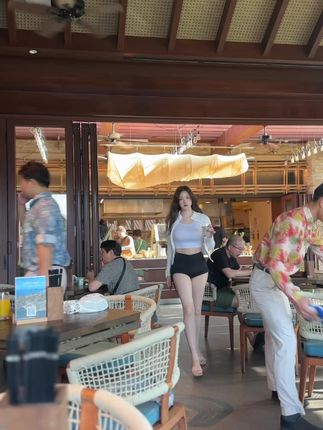 仙女般的身材?可可西yyy微密圈资源包网盘下载