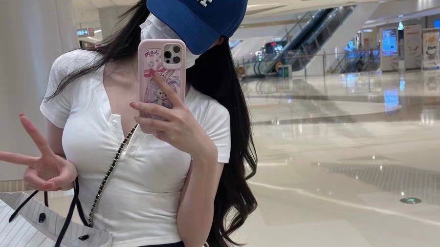 美了个滢的素颜长啥样?微密圈独家照片还原真实她