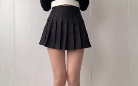 抖音林扣弦微密圈高质量照片合集，她的圈子里有怎样的精彩内容？