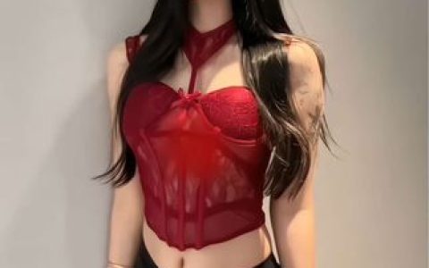 鱼神微密圈照片，脸蛋与身材的完美融合让人沉迷！