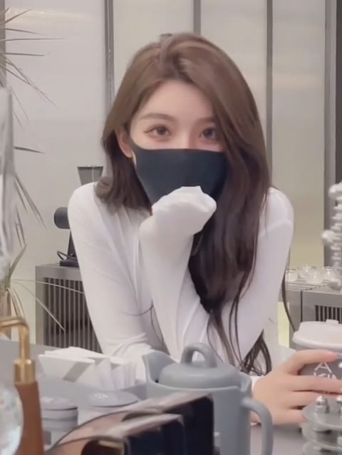 网红猪饲料黑历史回顾,微密圈里的付费视频资源曝光