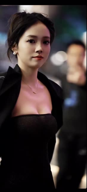 微博网红是小逗逗,从抖音红人到写真女神的转变