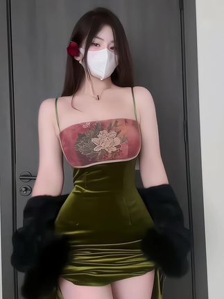 桃沢樱呀极致腰臀比的魅力，微密圈性感写真桃沢樱呀解读