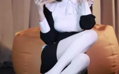 白龙猫女微密圈黑丝连裤袜作品亮相！白龙猫女连裤袜作品大赏，独特风格展示