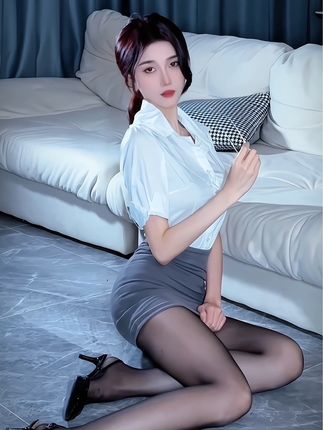 微密圈美了个滢的九头身御姐魅力，男人必看