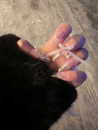 桃沢樱呀透视睡裙写真集,微密圈性感睡裙作品欣赏