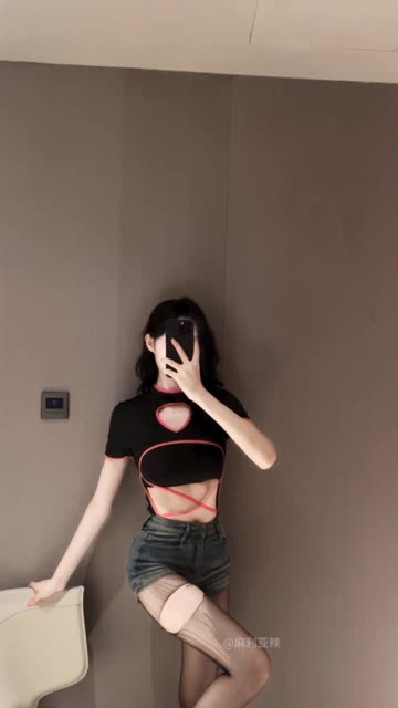 网红麻利亚辣微密图赏析崭露头角的经典之作,微密圈粉丝的绝佳选择