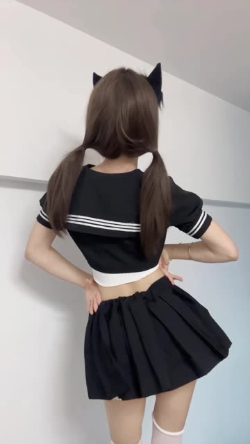 乔妹微密圈合集下载，给乔买裙子的风格如何独特？