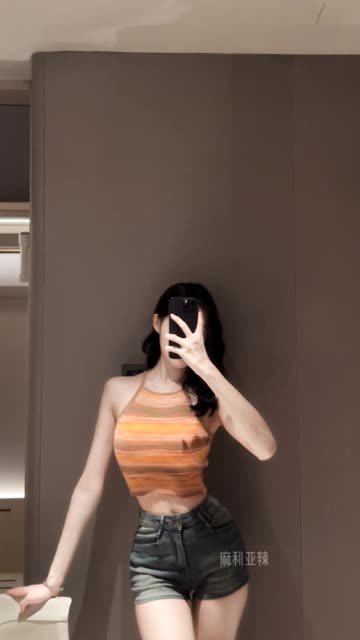 抖音麻利亚辣早期视频好看吗?麻利亚辣的视频风格分析与回顾