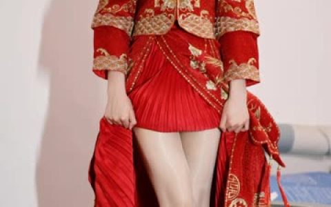 白龙猫女的黑丝连裤袜作品合集下载，微密圈资源大揭秘