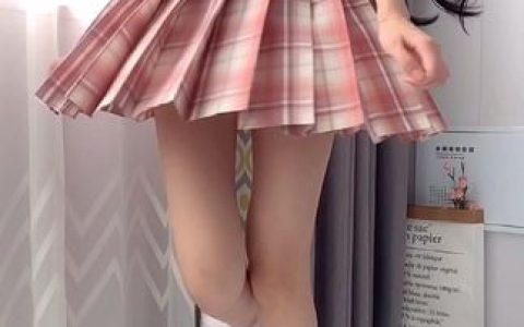 微密圈_林扣弦反差萌作品解析，抖音粉丝热衷的圈子内容