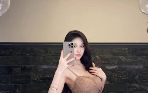 麻利亚辣微博是多少？粉丝们互动的绝佳平台，微密圈女神的社交生活