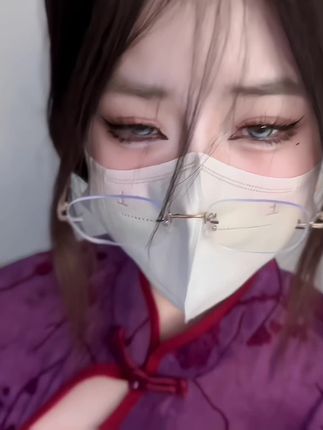 桃沢樱呀微博超话主持人,微密圈作品让你一探究竟