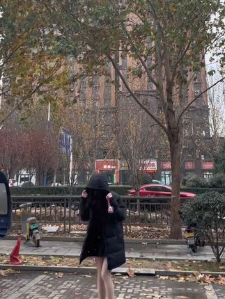 巨恶小锯鳄直播回放,如何查看她的最新直播精华?