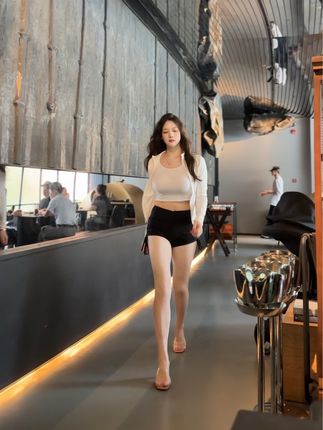 [微密圈]可可西yyy写真全集，图集与视频一键打包下载