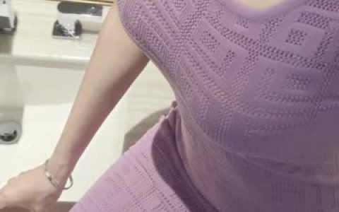 麻利亚辣微密圈女神青涩与女人味并存，麻利亚辣的多面魅力揭秘