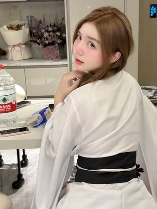 脸红八酱微博视频网红博主的赞美，为什么脸红八酱的视频值得点赞？