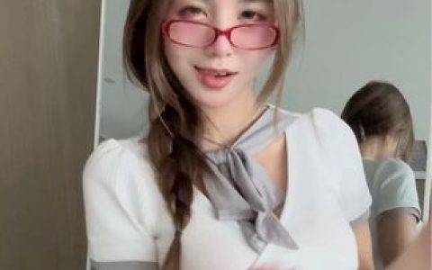 八酱极限1v3视频背后的梗是什么？榜1大哥与八酱线下对战的真相揭晓