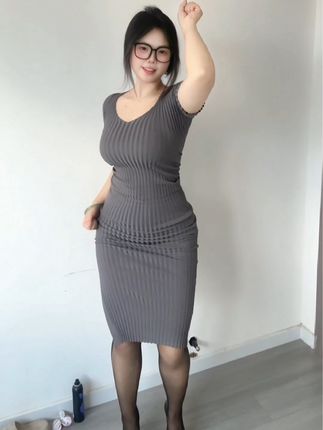 微密圈私密视频曝光,可爱的肉巴最新黑丝作品引发热潮