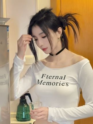 李嘉欣97最新写真合集，网红女神的高清资源
