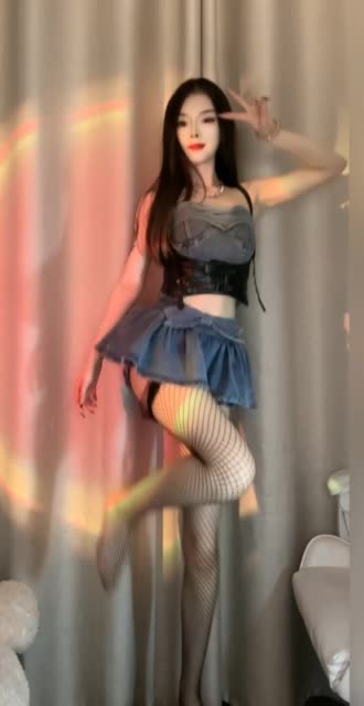 张鑫baby时尚微密圈独具魅力的照片合集，独家资源惊艳上线