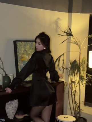 李嘉欣97图集精美分享，每一张照片都让你惊叹不已