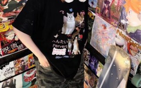 十万口草莓粥粥的个人资料及粉丝圈探秘，她的魅力为何如此火爆？