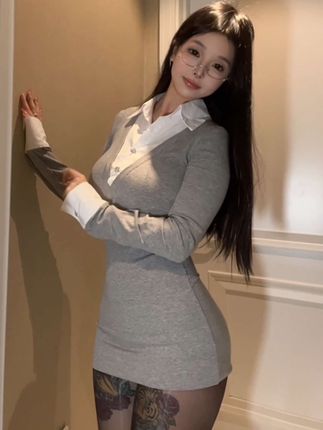 卡通百科老王的圈内生活曝光，她的私密圈子大揭秘