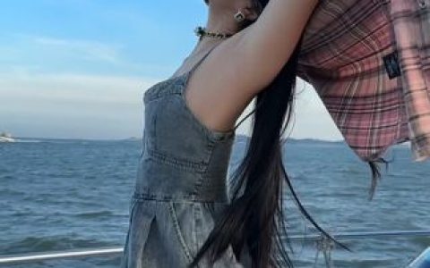 李嘉欣97微博男友曝光，她的爱情生活让粉丝惊叹