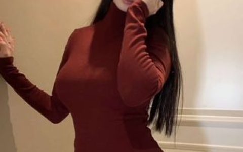 卡通百科老王的圈子照片曝光，她的私密生活大公开