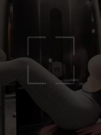 微密圈红人猪小七有颜值有身材，粉丝飙升，261万粉丝博主猪小七大灯太晃了