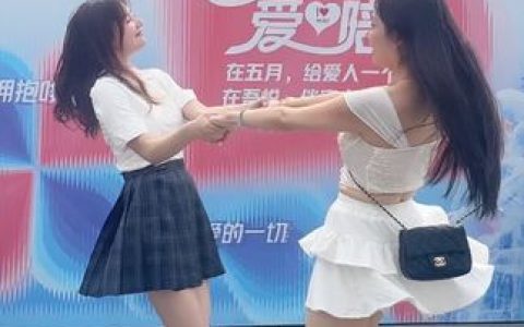 十万口草莓粥粥充电专属免费内容揭秘，充电福利与专属资源详解