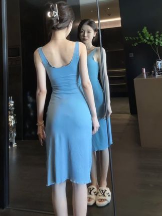 探索黎允熙babyweme圈的时尚魅力，她的相关平台账号曝光