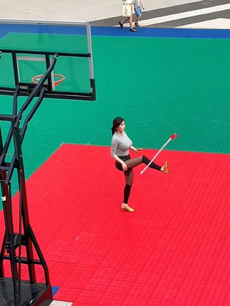 猪小七微密高清照片汇总1对1土豪红色战衣,猪小七红色战衣与土豪1对1的秘密