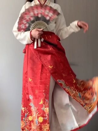 林扣弦的微密圈从清纯到反差的视觉盛宴,抖音粉丝为她痴迷的理由